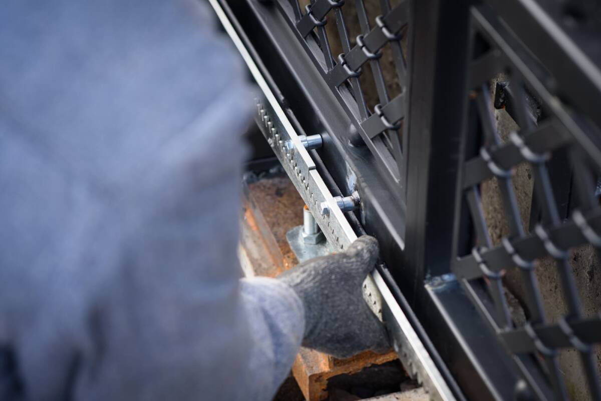 Comment choisir la bonne taille et le bon style de portail coulissant automatique ? Molsheim